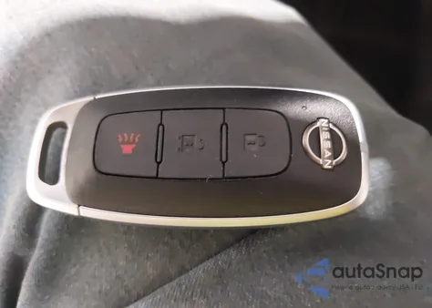 2025 Nissan Kicks Sv Intelligent Awd from USA, damaged, VIN 3N8AP6CB6SL325097